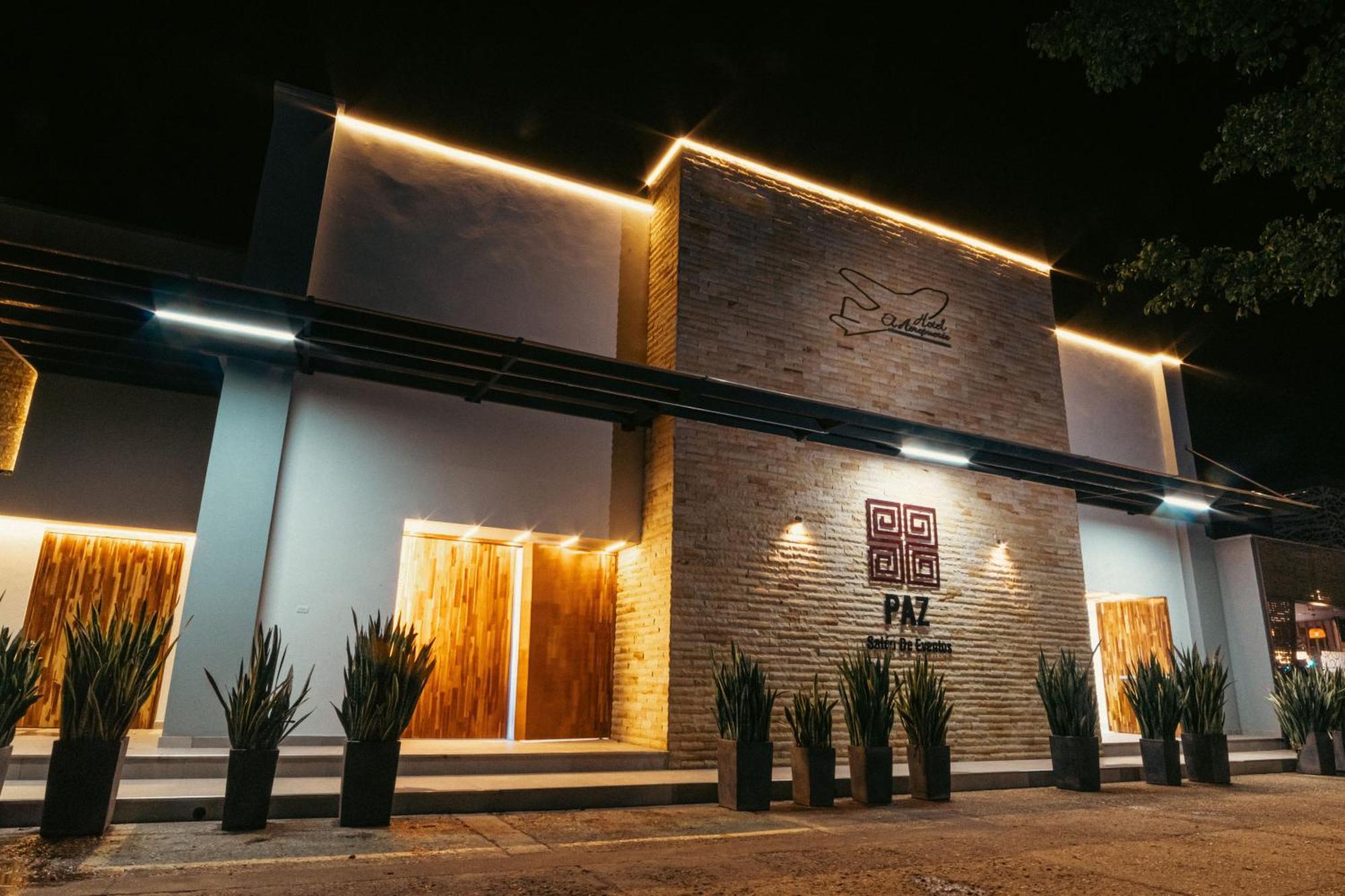 Hotel El Aeropuerto San José del Guaviare Εξωτερικό φωτογραφία